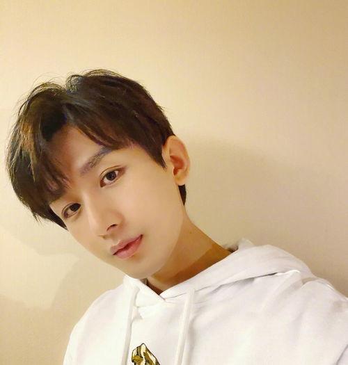 成毅明星吃瓜视频,揭秘娱乐圈幕后故事