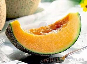 蜜瓜晚上敢吃吗视频讲解,揭秘夜间享用蜜瓜的奥秘
