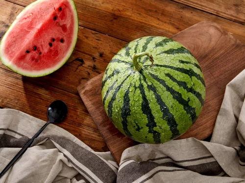 吃瓜上海视频,吃瓜视频背后的城市生活画卷